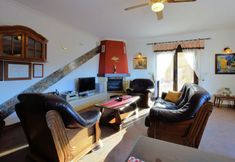 Khác 6 Independent Villa With Private Pool on an Estate in Sayalonga Costa del Sol