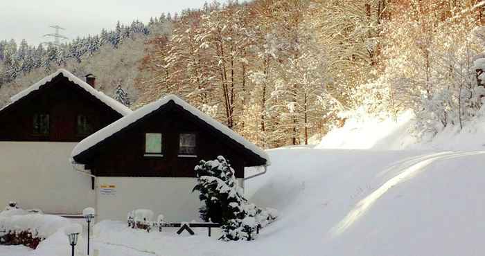 Lainnya Idyllic Apartment in Goldisthal Thuringia With Forest