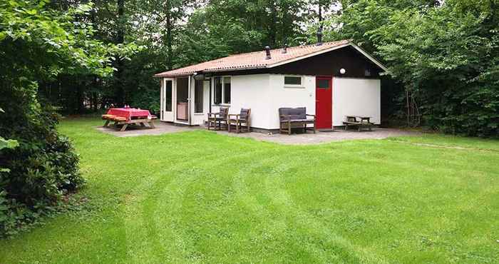 Others Atmospheric Bungalow in Exloo With Bicycles Available