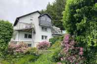 Lainnya Lovely Holiday Home in Sellerich With Garden