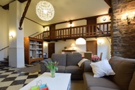 Lainnya Very Charming and Cocoon House, Perfect for Family Holidays