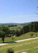 Imej utama Beautiful Holiday Home in Viechtach With Views