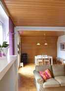 Imej utama Beautiful Home With Balcony, Great Location Near Bad Pyrmont in Weser Uplands