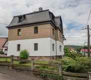 Others 4 Apartment in Thuringia With a Private Entrance