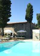 Imej utama Charming Holiday Home in Montecarelli With Pool