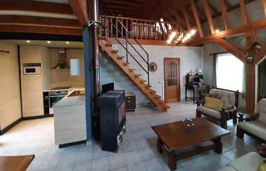 Lainnya 2 Spacious and Attractive Holiday Home in Peaceful Setting With Beautiful, Large Garden