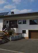 Imej utama Cozy Apartment in Leudersdorf Eifel With Terrace