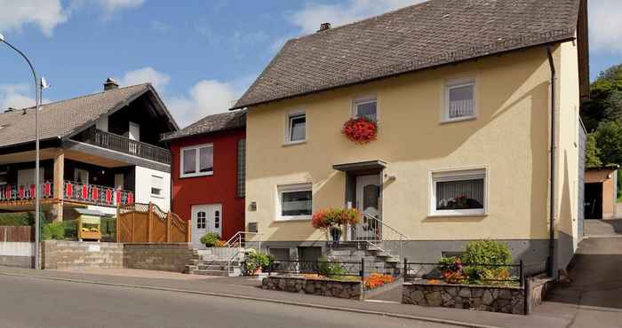 Others Alluring Apartment in Hillesheim With Patio