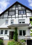 Imej utama Apartment in Assinghausen With a Sun Terrace