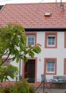 Imej utama Spacious Apartment in Meisburg With Terrace & Parking