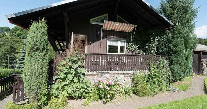 Others Homey Chalet in Breitenbrunn-rittersgrun With Terrace