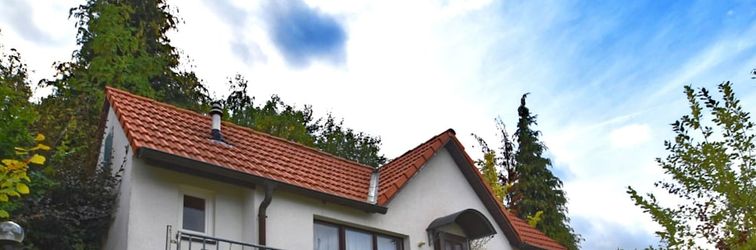 Lain-lain Charming Bungalow in Tabarz Thüringer Wald With Garden