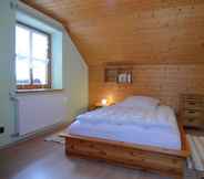 Others 4 Modern Holiday Home in Prunn Near Lake