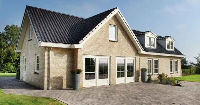 Others Luxurious Villa in Schoorl With Garden