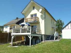 Others 4 Lovely Holiday Home in Stipshausen With Terrace