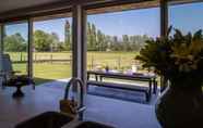 Others 5 Beautiful Holiday Home in Diksmuide With Terrace, Garden