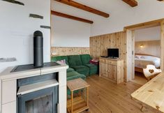 Others 4 Cosy Holiday Home With Private Pool