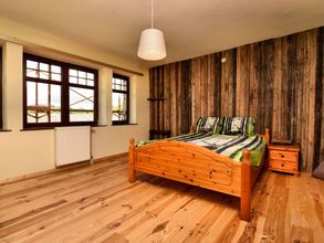 Others 4 Pleasant Holiday Home in Erezée Ardennes with Hot Tub, Sauna