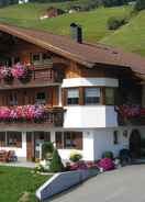 Imej utama Apartment in Vorarlberg With Balcony, Heating, Parking