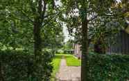 Khác 5 Quaint Farmhouse in Enschede With Terrace