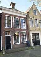 ภาพหลัก Monument Building in Center of Harlingen near Ferry to Islands