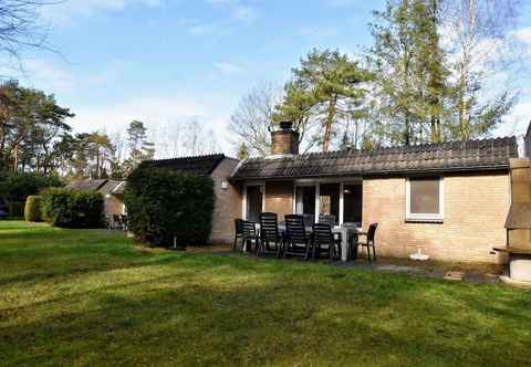 Others Appealing Holiday Home in Guelders near Forest