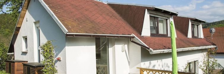 Lain-lain Holiday Home with Garden & Terrace near Rennsteig in Thuringian Forest