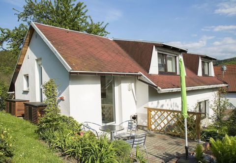 Lain-lain Holiday Home with Garden & Terrace near Rennsteig in Thuringian Forest