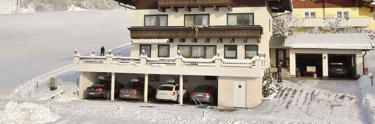 Others Beautiful Apartment in Hollersbach in Pinzgau With Large, Sunny Balcony