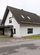 Imej utama Very Cosy Holiday Home in Olsberg With Wood Stove, Garden, Balcony and Carport