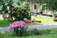 Others Comfortable Holiday Home in Arnschwang With Private Garden