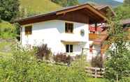 Lainnya 7 Luxurious Holiday Home in Saalbach-hinterglemm With Terrace