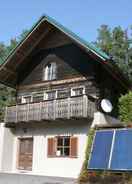 Bahagian luar Lovely Chalet in Sankt Michael Ob Bleiburg With Sauna