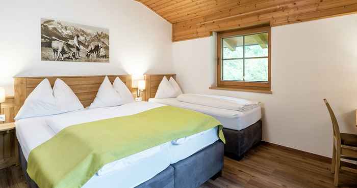 Others Spacious Chalet near Ski Area in Saalbach-Hinterglemm