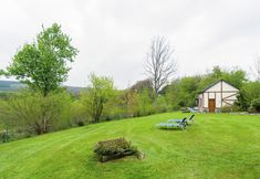 Others 6 Perfect Spot on Edge of Large Woods with Hot Tub