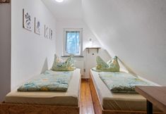Lain-lain 5 Quaint Holiday Home in Sauerland in Nature