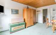 Others 7 Modern Apartment in Tabarz Thüringer Wald With Garden