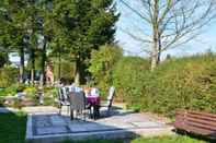 Lainnya Holiday Home in Neustadt am Rennsteig With Garden