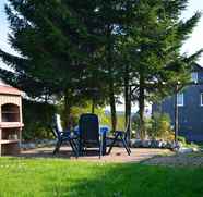 Lainnya 4 Holiday Home in Neustadt am Rennsteig With Garden