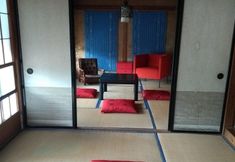 기타 4 Akiu Canada