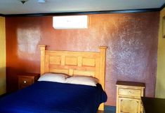 Others 3 Motel Colonial