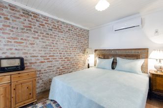 Lainnya 4 Iconic Stone Houses