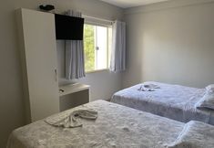 Others 6 Hotel Vitrine