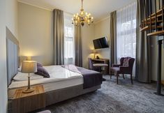 Others 5 Pałac Cieszyno