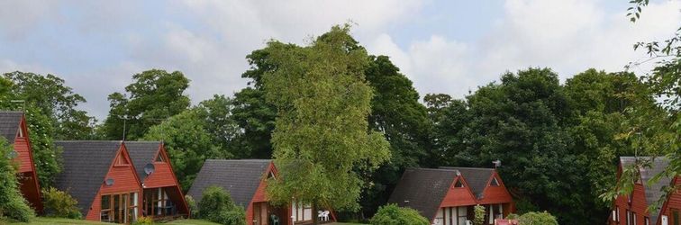 อื่นๆ Chalet-sleeps6-parking-garden-pool