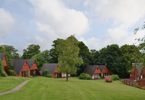 อื่นๆ Chalet-sleeps6-parking-garden-pool