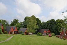 Others Chalet-sleeps6-parking-garden-pool