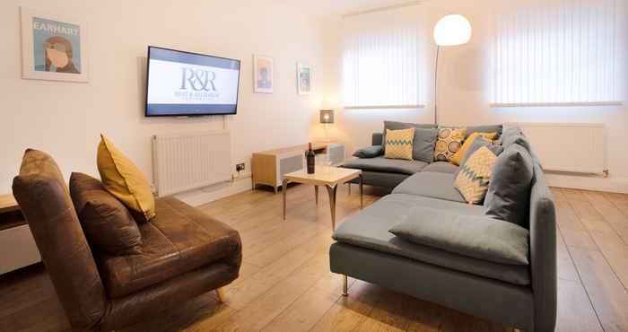 Others Rest & Recharge Regents CT 3bed Sleeps 7