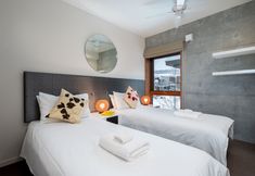 Others 6 Kitanishi 3 by H2 Life