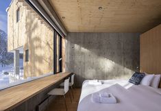 อื่นๆ 3 Puffin by H2 Life